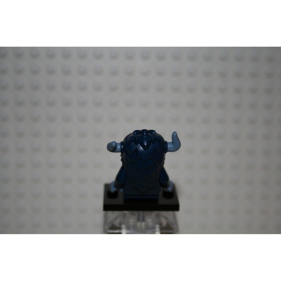 LEGO Bogeyman Minifigure Series 27 Dark Blue Excellent Condition col456 - Picture 9 of 10